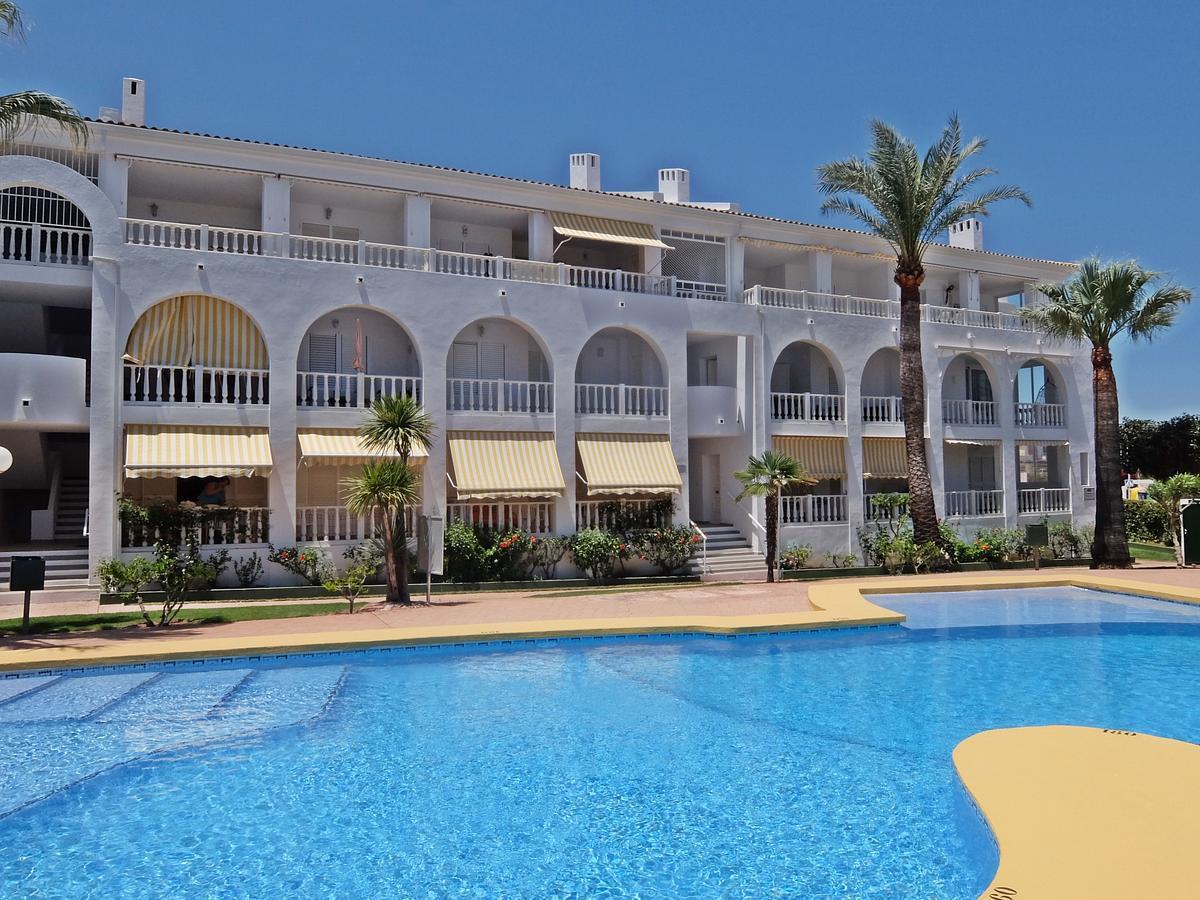 Roderic - Apartamento Junto Al Mar Oliva Luaran gambar