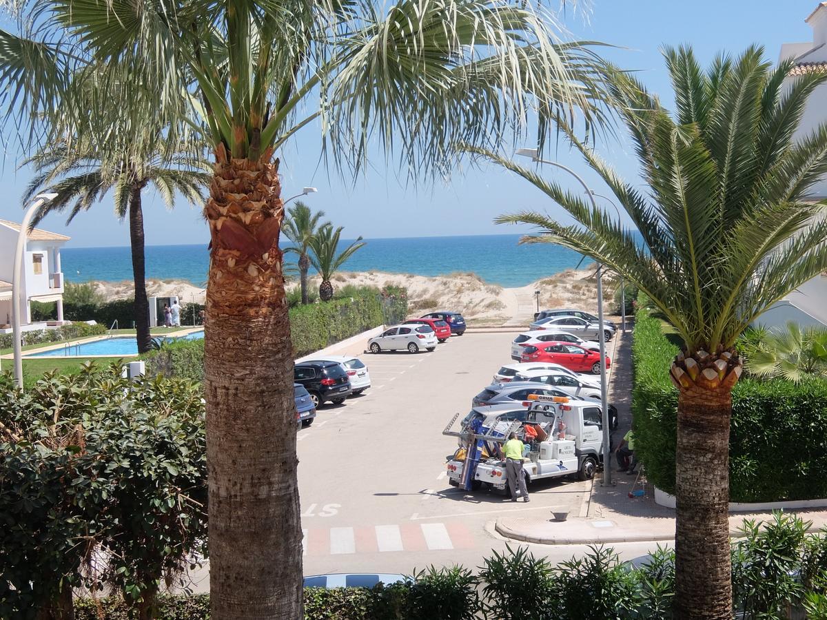 Roderic - Apartamento Junto Al Mar Oliva Luaran gambar